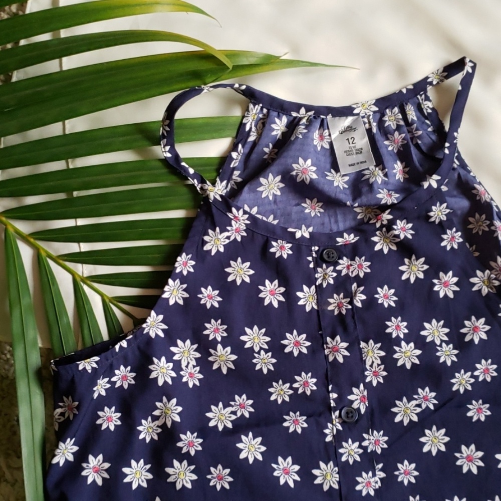 Miss understood floral navy top